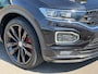 Volkswagen T-Roc 1.5 TSI 150pk DSG 2x R-line | Virtual | Camera | Dode hoek | Adapt. Cruise | Led | Elek. achterklep | Rijklaar incl. garantie