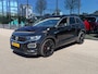 Volkswagen T-Roc 1.5 TSI 150pk DSG 2x R-line | Virtual | Camera | Dode hoek | Adapt. Cruise | Led | Elek. achterklep | Rijklaar incl. garantie