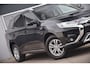 Mitsubishi Outlander 2.4 PHEV Pure APPLE CARPLAY/VERWARMDE VOORSTOELEN/CAMERA