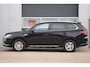 Mitsubishi Outlander 2.4 PHEV Pure APPLE CARPLAY/VERWARMDE VOORSTOELEN/CAMERA