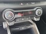 Kia Stonic 1.0T MHEV GT-PlusLine | Schuifdak | Stoel en stuurverwarming | Navigatie | Camera | Climate control | Cruise control | Getinte ramen achter | Parkeersensoren voor en achter |