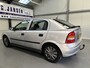 Opel Astra 1.6 Pearl Keurige auto! | Airco | Buitenspiegels elektrisch verstel- en verwarmbaar | Lederen stuurwiel