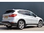 BMW X1 xDrive20i High Executive Sportline Automaat | Trekhaak | Stoelverwarming | Camera | Elektr. Achterklep | 18 Inch
