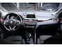 BMW X1 xDrive20i High Executive Sportline Automaat | Trekhaak | Stoelverwarming | Camera | Elektr. Achterklep | 18 Inch