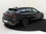 CUPRA Leon Sportstourer 1.5 TSI e-Hybrid Business | SoH 100% | Trekhaak | Parkeerassistent | Dodehoek detectie | Stoel- en stuurwielverwarming | Kuipstoelen | Navigatie | Keyless |