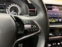 Skoda Scala 1.0 TSI Sport Business Automaat | Trekhaak uitklapbaar | Steel Grey | Achteruitrijcamera | Stoelverwarming | LED verlichting | Climate & cruise control | Keyless start | Regensensor | Parkeersensoren achter