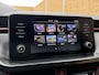 Skoda Scala 1.0 TSI Sport Business Automaat | Trekhaak uitklapbaar | Steel Grey | Achteruitrijcamera | Stoelverwarming | LED verlichting | Climate & cruise control | Keyless start | Regensensor | Parkeersensoren achter