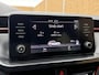 Skoda Scala 1.0 TSI Sport Business Automaat | Trekhaak uitklapbaar | Steel Grey | Achteruitrijcamera | Stoelverwarming | LED verlichting | Climate & cruise control | Keyless start | Regensensor | Parkeersensoren achter