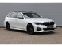 BMW 3-Serie Touring 318i M-Sport/Pano/Camera/Stuurverw/Carplay