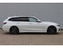 BMW 3-Serie Touring 318i M-Sport/Pano/Camera/Stuurverw/Carplay