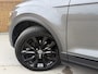 Volkswagen T-Roc 1.5 TSI Sport Automaat | Stoelverwarming | LED verlichting | Elektrisch bedienbare achterklep | Achteruitrijcamera | Sportstuur | Keyless entry&start | Getint glas | Parkeersensoren voor en achter
