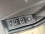 Volkswagen T-Roc 1.5 TSI Sport Automaat | Stoelverwarming | LED verlichting | Elektrisch bedienbare achterklep | Achteruitrijcamera | Sportstuur | Keyless entry&start | Getint glas | Parkeersensoren voor en achter
