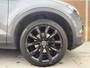 Volkswagen T-Roc 1.5 TSI Sport Automaat | Stoelverwarming | LED verlichting | Elektrisch bedienbare achterklep | Achteruitrijcamera | Sportstuur | Keyless entry&start | Getint glas | Parkeersensoren voor en achter