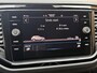Volkswagen T-Roc 1.5 TSI Sport Automaat | Stoelverwarming | LED verlichting | Elektrisch bedienbare achterklep | Achteruitrijcamera | Sportstuur | Keyless entry&start | Getint glas | Parkeersensoren voor en achter