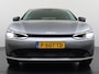 Kia EV6 Air 58kWh SOH 100% Adap.Cruise Navi Ecc Camera Stoel+Stuurverwarming Apple Carplay Android Auto Pdc Dodehoekdetectie File assistent Lmv 19" Privacy Glas Led DAB Bluetooth 1e Eigenaar Dealeronderhouden Origineel Nederlandse Kia