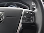 Volvo V40 Cross Country 2.0 T3 Summum | Trekhaak Afneembaar | Panoramadak | Navigatie | Parkeercamera | Stoelverwarming |