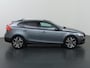 Volvo V40 Cross Country 2.0 T3 Summum | Trekhaak Afneembaar | Panoramadak | Navigatie | Parkeercamera | Stoelverwarming |