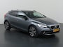 Volvo V40 Cross Country 2.0 T3 Summum | Trekhaak Afneembaar | Panoramadak | Navigatie | Parkeercamera | Stoelverwarming |