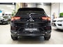 Volkswagen T-Roc 1.5 TSI 3x R-Line * Pano - Virtual - Keyless - Trekhaak - Camera - App - ACC - LED *