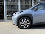 Toyota Aygo X 1.0 VVT-i S-CVT Automaat Pulse Bi-Tone | Stoelverwarming, Airconditioning, 17 inch, CarPlay, Adaptive cruise control