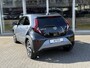 Toyota Aygo X 1.0 VVT-i S-CVT Automaat Pulse Bi-Tone | Stoelverwarming, Airconditioning, 17 inch, CarPlay, Adaptive cruise control