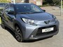 Toyota Aygo X 1.0 VVT-i S-CVT Automaat Pulse Bi-Tone | Stoelverwarming, Airconditioning, 17 inch, CarPlay, Adaptive cruise control