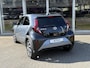 Toyota Aygo X 1.0 VVT-i S-CVT Automaat Pulse Bi-Tone | Stoelverwarming, Airconditioning, 17 inch, CarPlay, Adaptive cruise control