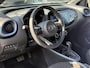 Toyota Aygo X 1.0 VVT-i S-CVT Automaat Pulse Bi-Tone | Stoelverwarming, Airconditioning, 17 inch, CarPlay, Adaptive cruise control