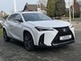 Lexus UX 250h F Sport Line | Facelift, Head up display, Blind Spot, 18 inch, Parkeersensoren, Stoel + Stuurverwarming, Groot scherm