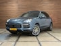 Porsche Cayenne 3.0 E-Hybrid | Full Option | Vierwielbesturing | PANO | PDLS+ | BOSE | PASM | ComfortPakket | Soft Close |Trekhaak