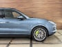 Porsche Cayenne 3.0 E-Hybrid | Full Option | Vierwielbesturing | PANO | PDLS+ | BOSE | PASM | ComfortPakket | Soft Close |Trekhaak