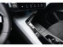 Peugeot E-3008 GT Avantage 210 73 kWh 8 Jaar Garantie! 95,8%SOH! | Schuif-/Kanteldak | Warmtepomp | FOCAL | 360 Camera | Adaptive Cruise | Alcantara | Navigatie | !!