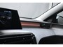 Peugeot E-3008 GT Avantage 210 73 kWh 8 Jaar Garantie! 95,8%SOH! | Schuif-/Kanteldak | Warmtepomp | FOCAL | 360 Camera | Adaptive Cruise | Alcantara | Navigatie | !!