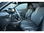 Peugeot e-2008 EV GT Avantage 54 kWh 8 Jaar Garantie! 96,4%SOH! | Vision, Navigation & Drive Assist plus Pack | Dodehoek-Detectie | Navigatie | Climate Control | Full-LED | !!