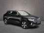 Volkswagen T-Roc R-Line Business+ 1.5 TSI 150pk Trekhaak, Adaptive cruise control, LED koplampen, Navigatie, Achteruitrijcamera, Stoelverwarming, Parkeersensoren, App connect