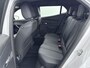 Peugeot 2008 1.2 Hybrid 145 Allure | Dodehoek detectie | Camera | Navigatie | Adaptieve cruise control |