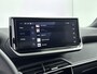 Peugeot 2008 1.2 Hybrid 145 Allure | Dodehoek detectie | Camera | Navigatie | Adaptieve cruise control |