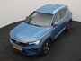 Volvo XC40 T4 Ultimate Bright PHEV 211pk Dealer O.H. | Adaptive Cruise | 360 Camera | Harman / Kardon | Alcantara Sportstoelen Memory | Apple Carplay | Stuur Verwarmd | Blis | Keyless | Navigatie | DAB | Plug In Hybrid |