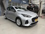Mazda 2 Hybrid 1.5 116pk 6AT Center-line | Apple carplay/ Andoid auto | Climate control | Stoelverwarming | Camera | All season banden | NAP | Rijklaar prijs!