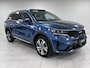 Kia Sorento 1.6 T-GDI Plug-in Hybrid 4WD DynamicPlusLine 7p. ELEKTRISCH PANORAMADAK | SOH 97,9 % | NAVIGATIE | ACHTERUITRIJCAMERA
