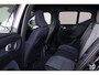 Volvo XC40 T5 Recharge Inscription Expression - IntelliSafe Assist - Adaptieve LED koplampen - Parkeercamera achter - Verwarmde voorstoelen & stuur - Parkeersensoren voor & achter - Draadloze tel. lader - Extra getint glas - Elektr. inklapbare trekhaak - 19' LMV
