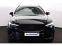 Volvo XC60 T6 Recharge AWD Plus Black Edition - Panorama/schuifdak - IntelliSafe Assist & Surround - 360º Camera - Harman/Kardon audio - Adaptieve LED koplampen - Verwarmde voorstoelen, stuur & achterbank - Parkeersensoren voor & achter - Elektr. bedienb. voorstoelen met geheugen - Head up display - Draadloze tel. lader - Extra getint glas - 21' LMV