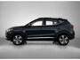MG MG ZS EV Luxury 45 kWh | achteropkomend verkeer waarschuwing | airco | alarmsysteem | Apple Carplay/Android Auto | Autonomous Emergency Braking | cruise control adaptief | dodehoek detectie | elektrisch glazen panorama-dak, file assistent | lederen bekleding | lichtmetalen velgen 16" | navigatiesysteem full map | rijstrooksensor met correctie | voorstoelen verwarmd |