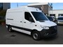 Mercedes-Benz Sprinter 319 CDI 3.0 V6 L2H2 3500 kg Trekhaak, Geveerde stoelen, MBUX navigatie en camera
