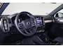 Volvo XC40 B3 Plus Black Edition - Panorama/schuifdak - IntelliSafe Assist & Surround - 360º Camera - Harman/Kardon audio - Verwarmde voorstoelen & stuur - Parkeersensoren voor & achter - Elektr. bedienb. voorstoelen met geheugen links - Draadloze tel. lader - Extra getint glas - 20' LMV