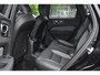 Volvo XC60 T6 Plug-in hybrid AWD Plus Black Edition | Direct Leverbaar | Head Up Display | 360 Graden Camera | Luchtvering | Climate Pack | Panoramisch Schuif-/Kanteldak | Adaptieve Cruise Control | 21 inch Lichtmetalen Velgen |