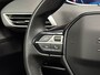 Peugeot 5008 1.2 PureTech Sport 7 Persoons (APPLE CARPLAY, GROOT NAVI, PARKEERSENSOREN, SPORTSTOELEN, GETINT GLAS, LANE ASSIST, NIEUWE APK, NIEUWSTAAT)
