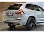 Volvo XC60 T6 Plug-in hybrid AWD Plus Black Edition | Direct Leverbaar | Luchtvering | Head Up Display | Panoramisch Schuif-/Kanteldak | Extra Getint Glas | Adaptieve Cruise Control | BLIS | 21 inch Lichtmetalen Velgen | Keyless | Google Infotainment |