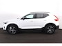 Volvo XC40 B3 Plus Dark - IntelliSafe Assist & Surround - 360º Camera - Harman/Kardon audio - Verwarmde voorstoelen & stuur - Parkeersensoren voor & achter - Elektr. bedienb. voorstoelen met geheugen links - Draadloze tel. lader - Standkachel - Extra getint glas - 18' LMV
