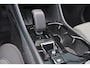 Volvo XC40 B3 Plus Dark - IntelliSafe Assist & Surround - 360º Camera - Harman/Kardon audio - Verwarmde voorstoelen & stuur - Parkeersensoren voor & achter - Elektr. bedienb. voorstoelen met geheugen links - Draadloze tel. lader - Standkachel - Extra getint glas - 18' LMV